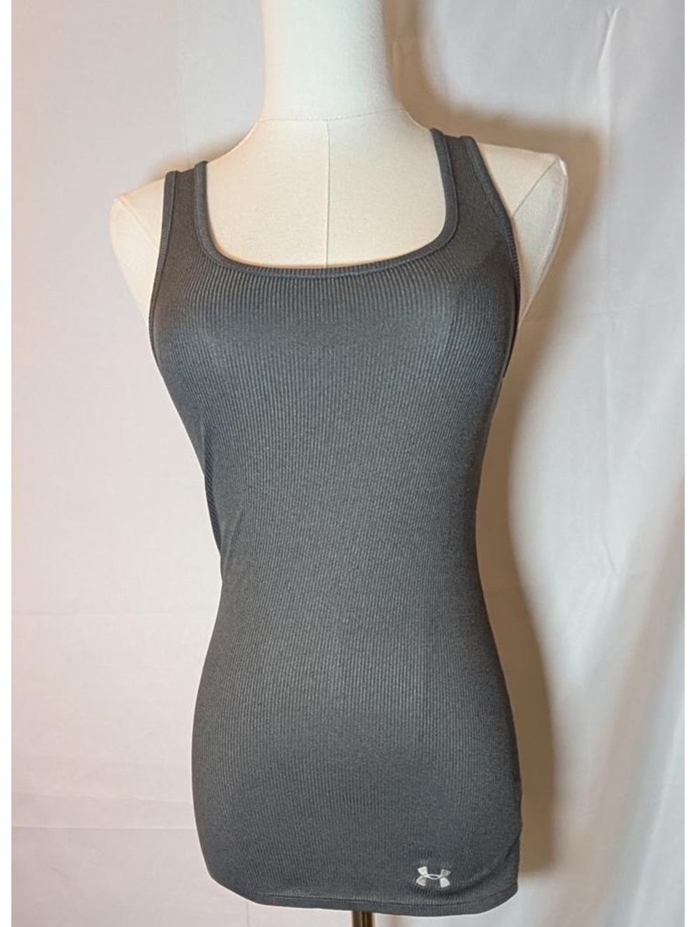 Under Armour Women's Gray Athletic Tank Top Size XS
